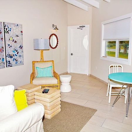 Cape Eleuthera Resort & Marina Freetown Bagian luar foto